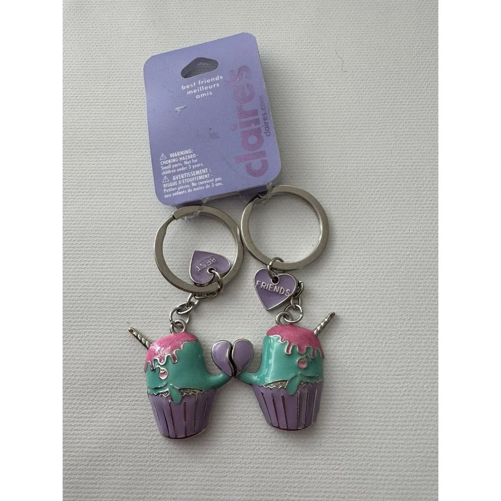 Claire's Best Friends Unicorn‎ Cupcake Keychains Key Rings Set of 2 Magnetic BFF